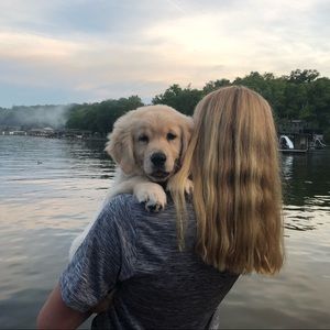 Meet your Posher, Kayla